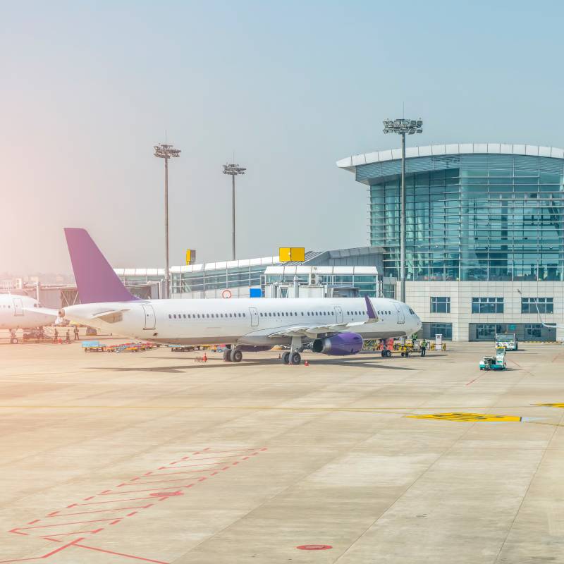 Al cierre de septiembre, los viajeros aéreos crecieron 2.4% respecto a 2024 y 20.4% en comparación con los niveles previos a la pandemia