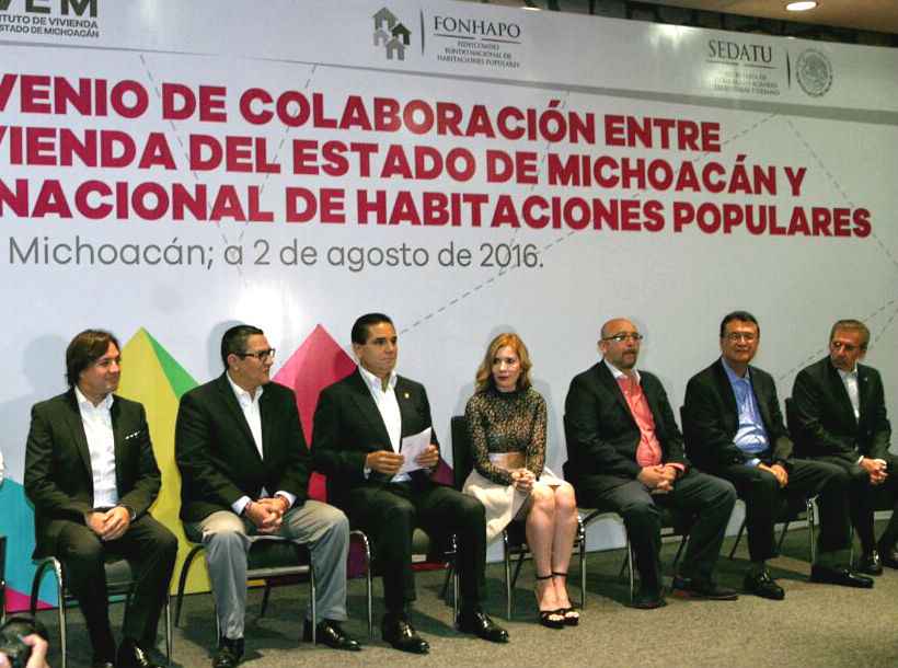 Fonhapo firma convenio con Michoacán por 100 mdp para realizar vivienda popular