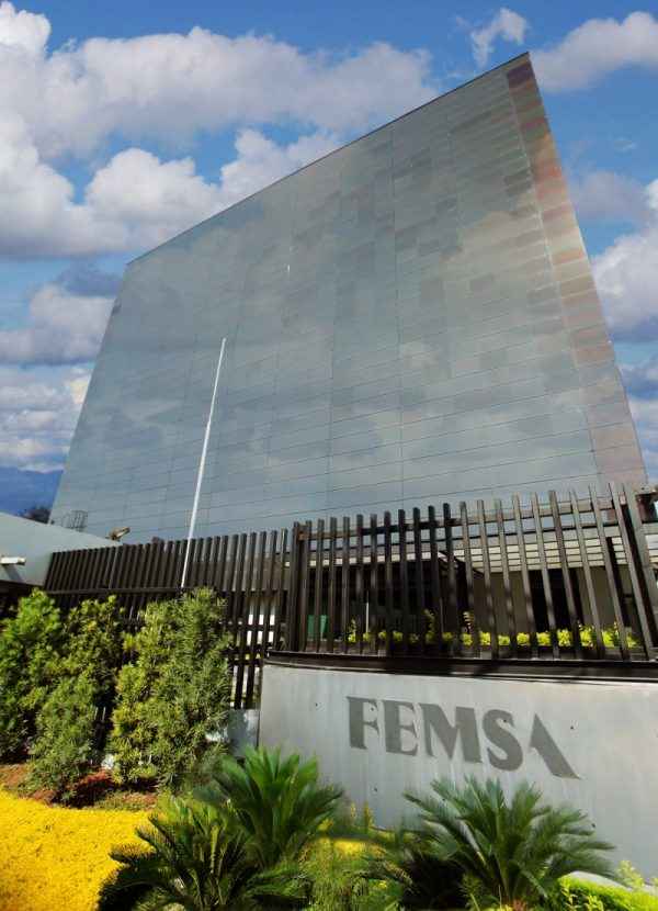 Compra de Vonpar bajó calificación de Femsa