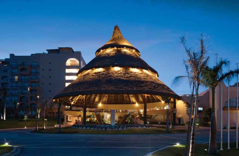 Colocó Fibra Hotel CBFIs para adquirir inmueble en Cancún