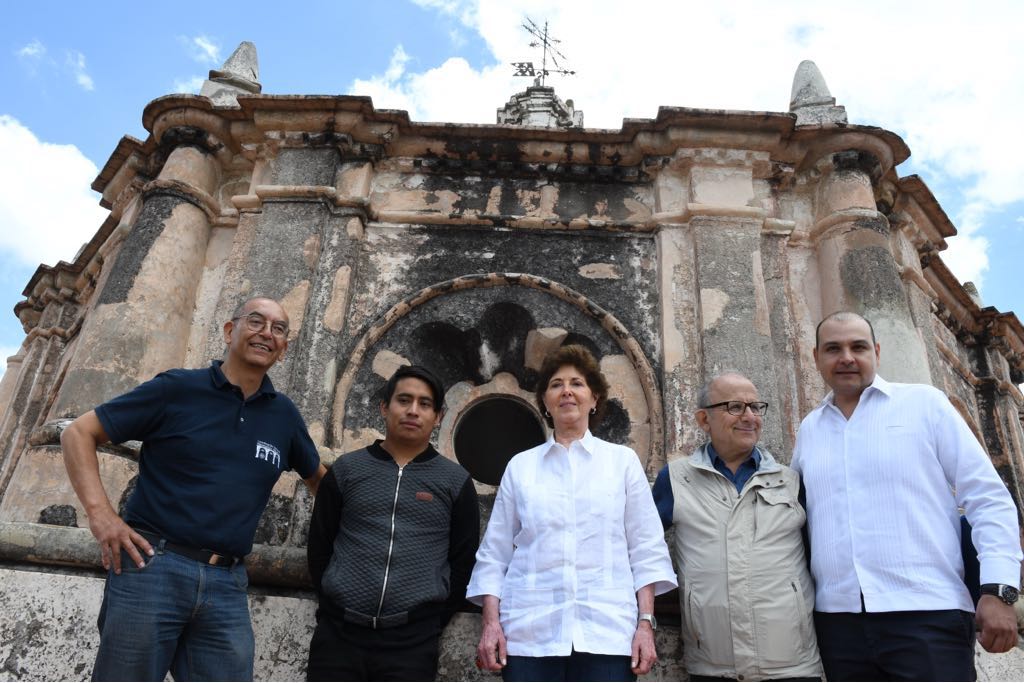 Comunidades oaxaqueñas ayudan a rescatar el patrimonio arquitectónico