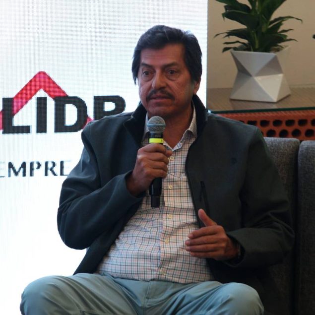 El Director de JC Arquitectura afirma que la vivienda de interés social cumple con normativas y rechaza señalamientos sobre su calidad
