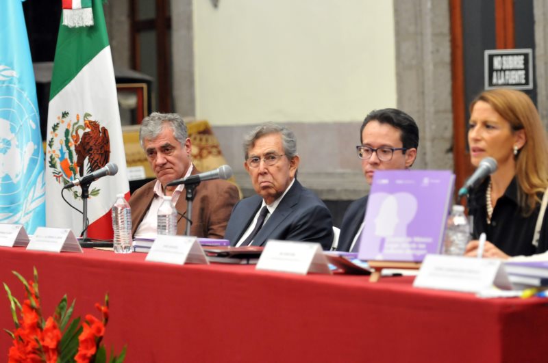 Presentan libro “Ciudad de México lugar donde las culturas dialogan”