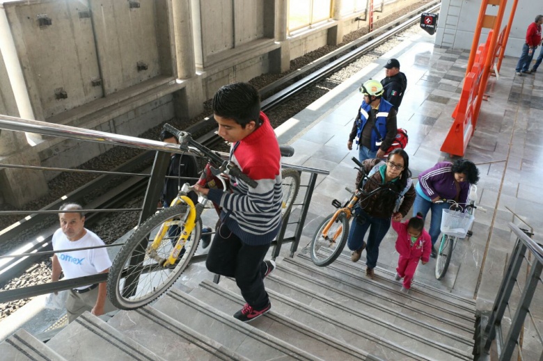 Abren acceso para ciclistas en Línea B
