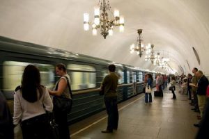 Moscú, sede mundialista con construcciones históricas - metro moscu