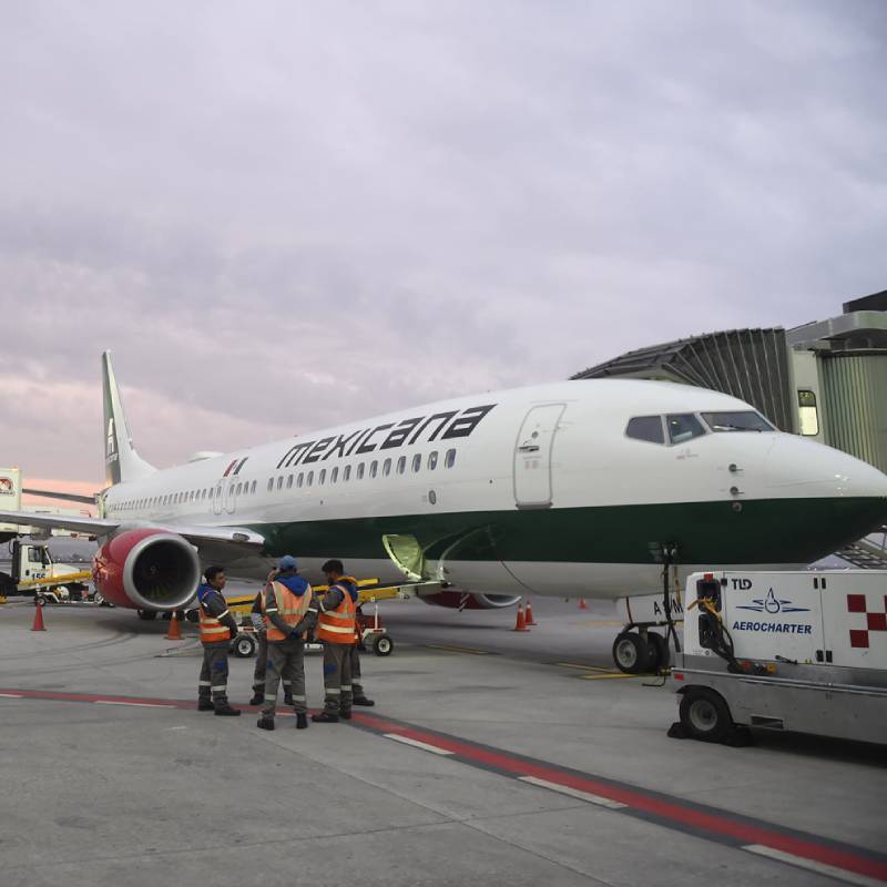 Mexicana de Aviación cierra 8 de sus 17 rutas