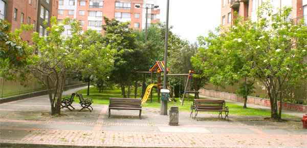 Piden garantizar recuperación de espacios públicos - parque bolsillo1
