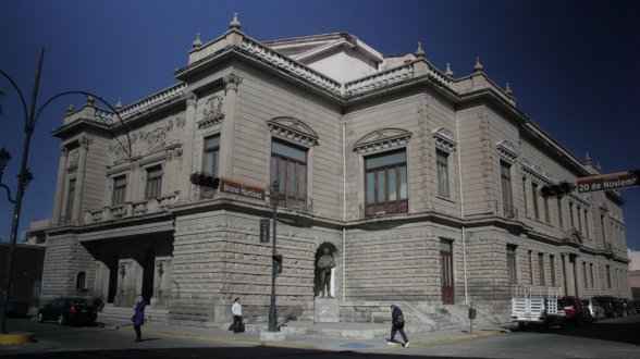 #LoMejordelAño: Reestructuran teatro considerado epicentro cultural de Durango - teatro ricardo castro6 588