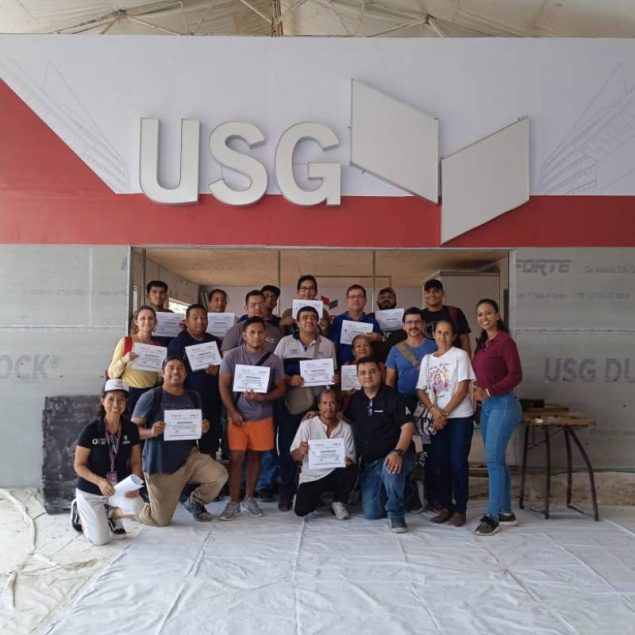 USG impulsa la profesionalización de mano de obra en Acapulco